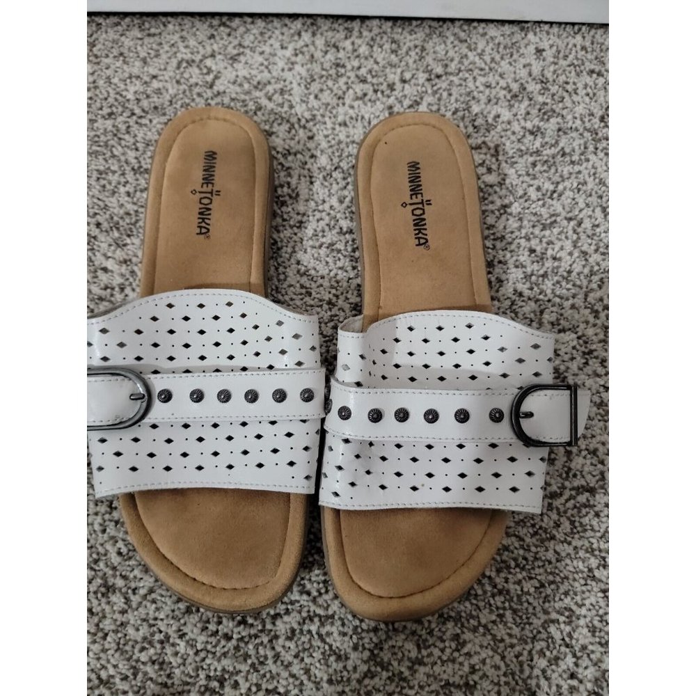 Minnetonka White Perforated Slide Sandals with Tan Footbed